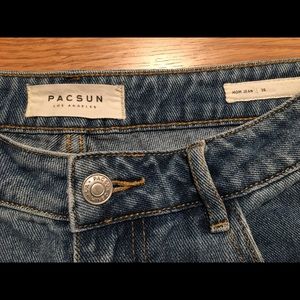 PacSun Mom Jeans Size 26